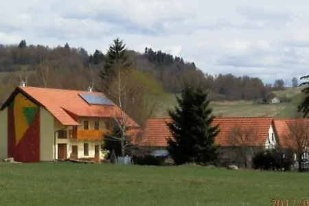 Nadeje Guest house *
